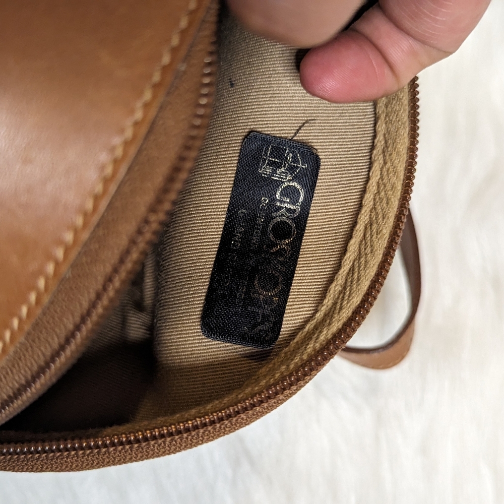 Beautiful 1989 Rare Vintage leather round cylinder shoulder/crossbody purse - Picture 11 of 13